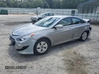 ✅ 2012 Hyundai Sonata Hybrid • VIN: KMHEC4A40CA047285 • Lot: 70440795. Wystawiony na Copart z przebiegiem 70 884 mil. Bezpłatny archiwum sprzedaży aukcyjnych z USA i szczegółowy raport historii pojazdu na DreamBid. Zdjęcie 1.