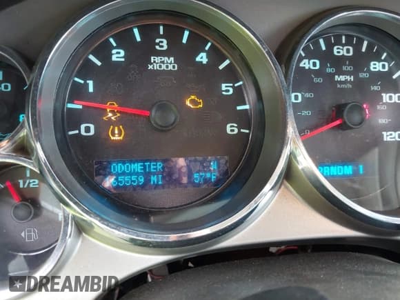 ✅ 2012 Chevrolet Silverado 2500HD LT • VIN: 1GC2KXCG5CZ331015 • Lot: 41866847. Wystawiony na IAAI z przebiegiem 165 559 mil. Bezpłatny archiwum sprzedaży aukcyjnych z USA i szczegółowy raport historii pojazdu na DreamBid. Zdjęcie 15.