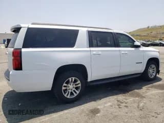 ✅ 2019 Chevrolet Suburban LT • VIN: 1GNSCHKCXKR207233 • Lot: 55410464. Wystawiony na Copart z przebiegiem 107 500 mil. Bezpłatny archiwum sprzedaży aukcyjnych z USA i szczegółowy raport historii pojazdu na DreamBid. Zdjęcie 3.