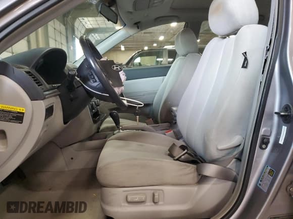 ✅ 2008 Hyundai Sonata GLS • VIN: 5NPET46F08H306887 • Лот: 71935804. Опубликован ранее на Copart с пробегом 52 139 миль. Бесплатный доступ к архиву аукционных продаж из США и подробный отчёт об истории автомобиля на DreamBid. Изображение 7.