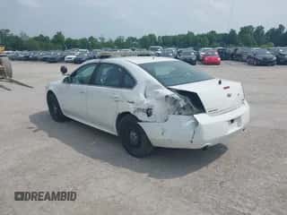 2013 Chevrolet Impala Police with VIN 2G1WD5E35D1166015, listed as a IAAI auction lot 42171708 with 169,790 mi miles and . Bid and sale history available at DreamBid. Image 3.