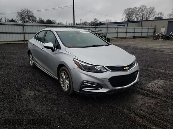 ✅ 2017 Chevrolet Cruze LT • VIN: 1G1BE5SM8H7114301 • Lot: 70694582. Listed on Copart with 104,135 mi. Free auction sales archive from the USA and detailed vehicle history report at DreamBid. Image 11.