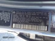 ✅ 2004 BMW 3 Series 325xi • VIN: WBAEU33494PR11612 • Lot: 41805426. Wystawiony na IAAI z przebiegiem 60 650 mil. Bezpłatny archiwum sprzedaży aukcyjnych z USA i szczegółowy raport historii pojazdu na DreamBid. Zdjęcie 9.