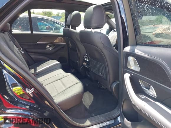 ✅ 2024 Mercedes-Benz GLE 450 • VIN: 4JGFB5KBXRB177362 • Lot: 42270719. Listed on IAAI with 23,019 mi. Free auction sales archive from the USA and detailed vehicle history report at DreamBid. Image 8.