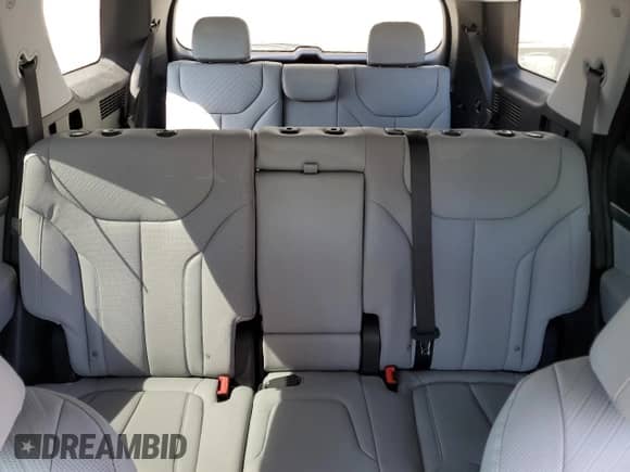 2024 Hyundai Palisade SEL с VIN KM8R44GE1RU673109, выставлен на аукционе Copart как лот 58776084 с пробегом 11 286 миль миль и Списание • Salvage title. История ставок и продаж доступна на DreamBid. Изображение 10.