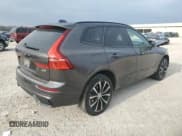 ✅ 2024 Volvo XC60 Plus Dark Theme • VIN: YV4L12RL8R1836422 • Лот: 93724035. Опубликован ранее на Copart с пробегом 40 871 миль. Бесплатный доступ к архиву аукционных продаж из США и подробный отчёт об истории автомобиля на DreamBid. Изображение 3.