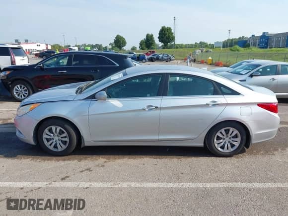 2012 Hyundai Sonata GLS with VIN 5NPEB4AC2CH488097, listed as a IAAI auction lot 42934525 with 144,759 mi miles and . Bid and sale history available at DreamBid. Image 14.