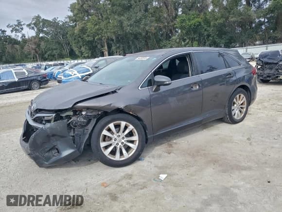 ✅ 2013 Toyota Venza LE • VIN: 4T3ZA3BB1DU075120 • Lot: 94330515. Listed on Copart with 263,233 mi. Free auction sales archive from the USA and detailed vehicle history report at DreamBid. Image 1.
