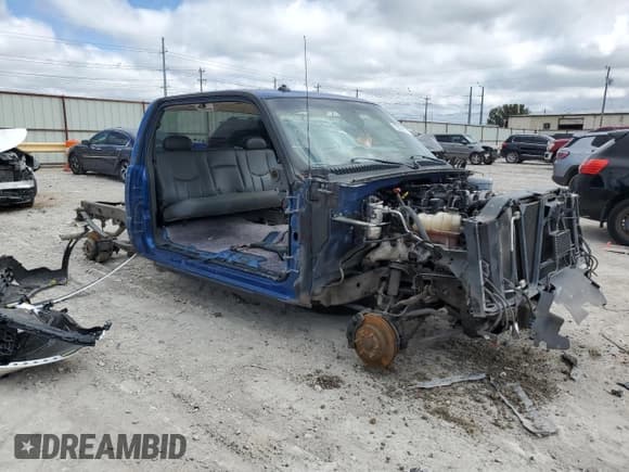 ✅ 2003 Chevrolet Silverado SS • VIN: 2GCEK19N531325806 • Лот: 72250174. Опубликован ранее на Copart с пробегом Не указан. Бесплатный доступ к архиву аукционных продаж из США и подробный отчёт об истории автомобиля на DreamBid. Изображение 4.