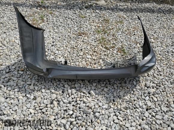 ✅ 2005 Toyota Corolla CE • VIN: 1NXBR32E05Z389615 • Lot: 81643345. Listed on Copart with 247,659 mi. Free auction sales archive from the USA and detailed vehicle history report at DreamBid. Image 12.