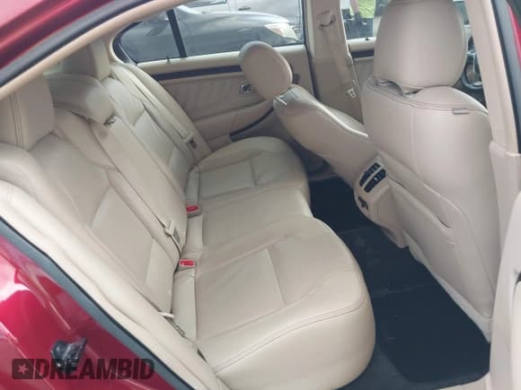 ✅ 2016 Ford Taurus Limited • VIN: 1FAHP2F83GG141224 • Lot: 43745299. Listed on IAAI with 56,586 mi. Free auction sales archive from the USA and detailed vehicle history report at DreamBid. Image 8.