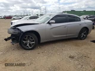 ✅ 2015 Dodge Charger SXT • VIN: 2C3CDXHG0FH836475 • Lot: 71653025. Wystawiony na Copart z przebiegiem 139 123 mil. Bezpłatny archiwum sprzedaży aukcyjnych z USA i szczegółowy raport historii pojazdu na DreamBid. Zdjęcie 1.