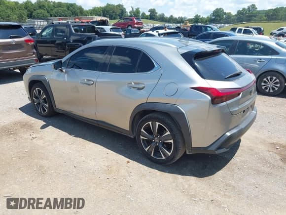 ✅ 2019 Lexus UX 200 • VIN: JTHY3JBH5K2003002 • Lot: 42723126. Wystawiony na IAAI z przebiegiem 147 491 mil. Bezpłatny archiwum sprzedaży aukcyjnych z USA i szczegółowy raport historii pojazdu na DreamBid. Zdjęcie 3.