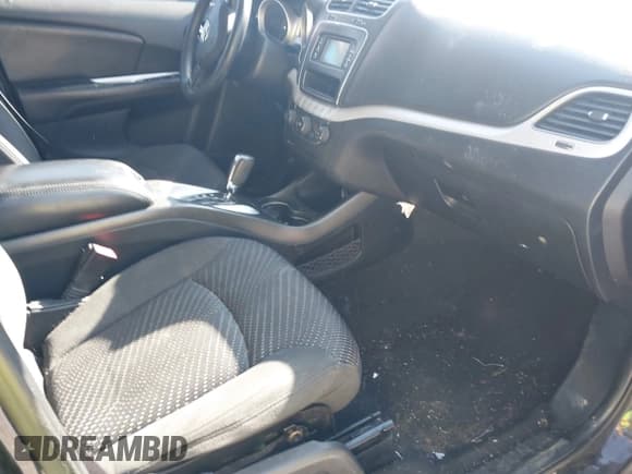 ✅ 2017 Dodge Journey SXT • VIN: 3C4PDDBG0HT513056 • Лот: 43534911. Опубликован ранее на IAAI с пробегом 175 464 миль. Бесплатный доступ к архиву аукционных продаж из США и подробный отчёт об истории автомобиля на DreamBid. Изображение 5.