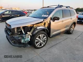 ✅ 2020 Subaru Ascent Premium • VIN: 4S4WMAED6L3463176 • Lot: 80517255. Listed on Copart with 45,637 mi. Free auction sales archive from the USA and detailed vehicle history report at DreamBid. Image 1.