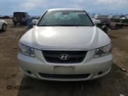 ✅ 2007 Hyundai Sonata SE • VIN: 5NPEU46F17H185881 • Лот: 66779094. Опубликован ранее на Copart с пробегом 132 456 миль. Бесплатный доступ к архиву аукционных продаж из США и подробный отчёт об истории автомобиля на DreamBid. Изображение 5.