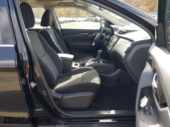 ✅ 2020 Nissan Rogue SV • VIN: JN1BJ1CW7LW373925 • Лот: 43555585. Опубликован ранее на IAAI с пробегом 10 925 миль. Бесплатный доступ к архиву аукционных продаж из США и подробный отчёт об истории автомобиля на DreamBid. Изображение 5.