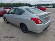 ✅ 2019 Nissan Versa S Plus • VIN: 3N1CN7AP6KL865163 • Lot: 42380823. Wystawiony na IAAI z przebiegiem 187 188 mil. Bezpłatny archiwum sprzedaży aukcyjnych z USA i szczegółowy raport historii pojazdu na DreamBid. Zdjęcie 3.