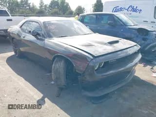✅ 2023 Dodge Challenger R/T Scat Pack • VIN: 2C3CDZFJ7PH668300 • Lot: 43311607. Wystawiony na IAAI z przebiegiem 10 740 mil. Bezpłatny archiwum sprzedaży aukcyjnych z USA i szczegółowy raport historii pojazdu na DreamBid. Zdjęcie 1.