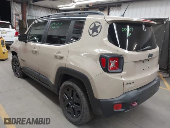 ✅ 2017 Jeep Renegade Trailhawk • VIN: ZACCJBCB6HPE92784 • Lot: 41423405. Listed on IAAI with 128,361 mi. Free auction sales archive from the USA and detailed vehicle history report at DreamBid. Image 3.