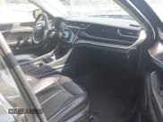 ✅ 2024 Jeep Grand Cherokee • VIN: 1C4RJYB63R8958083 • Lot: 43275736. Wystawiony na IAAI z przebiegiem 55 472 mil. Bezpłatny archiwum sprzedaży aukcyjnych z USA i szczegółowy raport historii pojazdu na DreamBid. Zdjęcie 5.