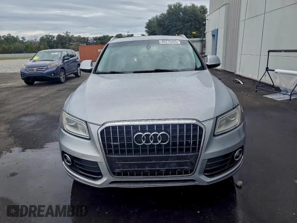 ✅ 2015 Audi Q5 Premium Plus • VIN: WA1LFAFPXFA127518 • Lot: 95275455. Listed on Copart with 129,503 mi. Free auction sales archive from the USA and detailed vehicle history report at DreamBid. Image 5.
