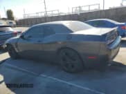 ✅ 2020 Dodge Challenger R/T 50th Anniversary • VIN: 2C3CDZBT5LH130955 • Lot: 50390025. Wystawiony na Copart z przebiegiem 54 012 mil. Bezpłatny archiwum sprzedaży aukcyjnych z USA i szczegółowy raport historii pojazdu na DreamBid. Zdjęcie 2.