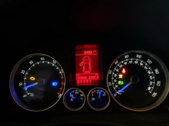 ✅ 2008 Volkswagen R32 • VIN: WVWKC71K18W261848 • Lot: 47398005. Wystawiony na Copart z przebiegiem 147 593 mil. Bezpłatny archiwum sprzedaży aukcyjnych z USA i szczegółowy raport historii pojazdu na DreamBid. Zdjęcie 9.