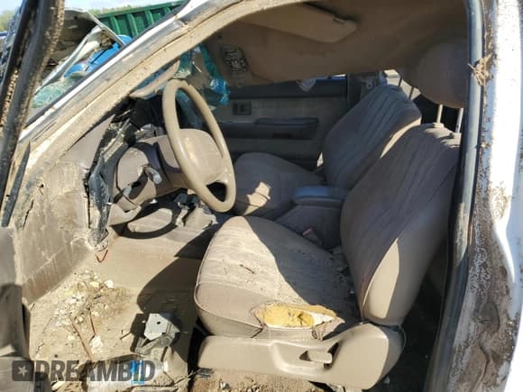 ✅ 1999 Toyota Tacoma • VIN: 4TAWM72N6XZ476173 • Лот: 51995965. Опубликован ранее на Copart с пробегом Не указан. Бесплатный доступ к архиву аукционных продаж из США и подробный отчёт об истории автомобиля на DreamBid. Изображение 7.