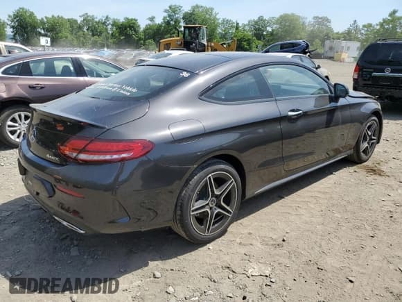 ✅ 2023 Mercedes-Benz C 300 • VIN: W1KWJ8EB9PG131614 • Lot: 58864384. Wystawiony na Copart z przebiegiem 3 069 mil. Bezpłatny archiwum sprzedaży aukcyjnych z USA i szczegółowy raport historii pojazdu na DreamBid. Zdjęcie 3.