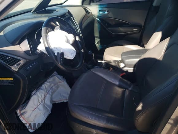 ✅ 2017 Hyundai Santa Fe 2.4L • VIN: 5XYZU3LB5HG422829 • Лот: 43413654. Опубликован ранее на Copart с пробегом 128 799 миль. Бесплатный доступ к архиву аукционных продаж из США и подробный отчёт об истории автомобиля на DreamBid. Изображение 7.