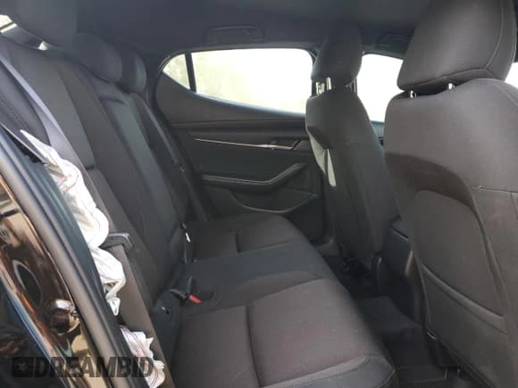 ✅ 2025 Mazda 3 S Preferred • VIN: JM1BPALM6S1782276 • Lot: 70985815. Wystawiony na Copart z przebiegiem 1 970 mil. Bezpłatny archiwum sprzedaży aukcyjnych z USA i szczegółowy raport historii pojazdu na DreamBid. Zdjęcie 10.