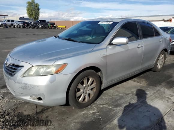 ✅ 2007 Toyota Camry • VIN: JTNBB46K973041346 • Lot: 93275275. Wystawiony na Copart z przebiegiem 185 317 mil. Bezpłatny archiwum sprzedaży aukcyjnych z USA i szczegółowy raport historii pojazdu na DreamBid. Zdjęcie 1.
