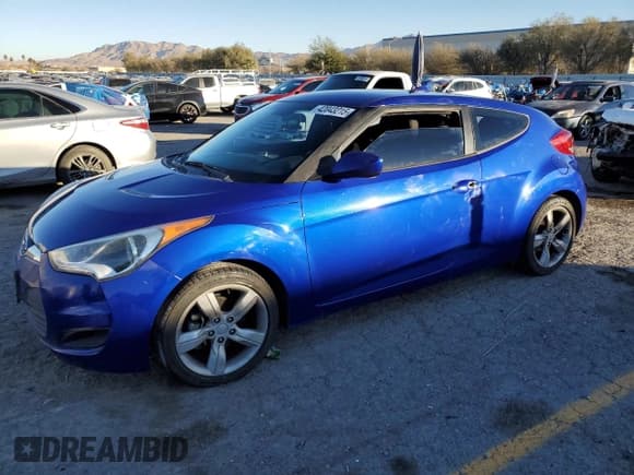 ✅ 2014 Hyundai Veloster • VIN: KMHTC6AD2EU197158 • Lot: 42043215. Wystawiony na Copart z przebiegiem 136 220 mil. Bezpłatny archiwum sprzedaży aukcyjnych z USA i szczegółowy raport historii pojazdu na DreamBid. Zdjęcie 1.