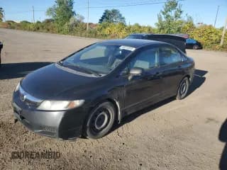 ✅ 2009 Honda Civic DX-G • VIN: 2HGFA16409H112721 • Лот: 84615045. Опубликован ранее на Copart с пробегом 287 826 миль. Бесплатный доступ к архиву аукционных продаж из США и подробный отчёт об истории автомобиля на DreamBid. Изображение 1.