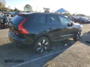 ✅ 2024 Volvo XC60 Plus Dark Theme • VIN: YV4H60DL2R1896845 • Lot: 46711415. Listed on Copart with 24,916 mi. Free auction sales archive from the USA and detailed vehicle history report at DreamBid. Image 3.