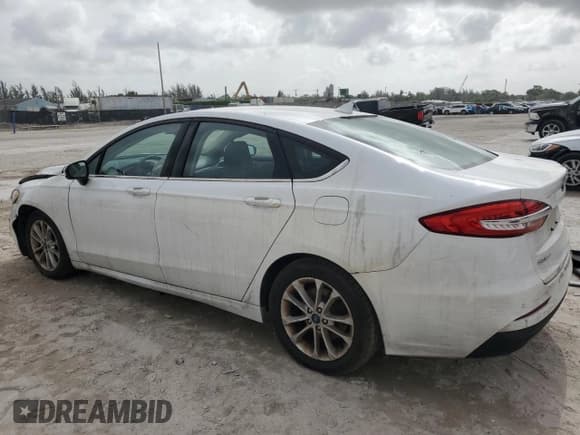 ✅ 2020 Ford Fusion SE • VIN: 3FA6P0H71LR176802 • Lot: 59532655. Listed on Copart with 236,108 mi. Free auction sales archive from the USA and detailed vehicle history report at DreamBid. Image 2.