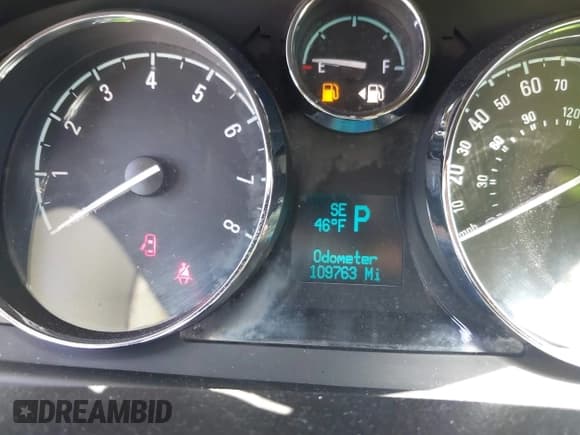 ✅ 2014 Chevrolet Captiva Sport LS • VIN: 3GNAL2EK3ES532674 • Lot: 42387021. Wystawiony na IAAI z przebiegiem 109 763 mil. Bezpłatny archiwum sprzedaży aukcyjnych z USA i szczegółowy raport historii pojazdu na DreamBid. Zdjęcie 7.