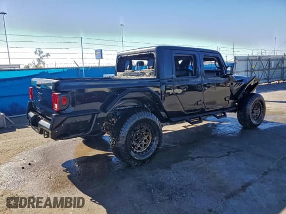 ✅ 2020 Jeep Gladiator Sport S • VIN: 1C6HJTAG1LL183397 • Lot: 95399805. Listed on Copart with Not provided. Free auction sales archive from the USA and detailed vehicle history report at DreamBid. Image 3.