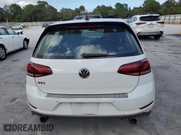 ✅ 2021 Volkswagen Golf GTI S • VIN: 3VW6T7AU3MM000831 • Лот: 74314713. Опубликован ранее на Copart с пробегом 35 383 миль. Бесплатный доступ к архиву аукционных продаж из США и подробный отчёт об истории автомобиля на DreamBid. Изображение 6.