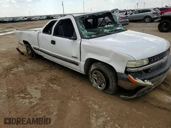 1999 Chevrolet Silverado 1500 LS with VIN 2GCEC19V2X1118549, listed as a Copart auction lot 68527045 with Not provided miles and Non repairable. Bid and sale history available at DreamBid. Image 12.