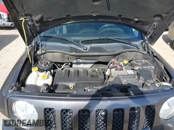 ✅ 2016 Jeep Patriot Sport • VIN: 1C4NJRBB9GD695555 • Lot: 43535616. Wystawiony na IAAI z przebiegiem 186 184 mil. Bezpłatny archiwum sprzedaży aukcyjnych z USA i szczegółowy raport historii pojazdu na DreamBid. Zdjęcie 10.