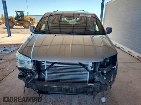 2018 Dodge Grand Caravan SXT z VIN 2C4RDGCG8JR239798, wystawiony jako Copart lot #85363345 z przebiegiem 122 879 mil mil oraz Szkoda całkowita • Salvage title. Historia ofert i sprzedaży dostępna na DreamBid. Obrazek 5.