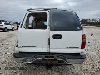 ✅ 2001 Chevrolet Suburban • VIN: 1GNEC16T71J293421 • Лот: 87670365. Опубликован ранее на Copart с пробегом 310 325 миль. Бесплатный доступ к архиву аукционных продаж из США и подробный отчёт об истории автомобиля на DreamBid. Изображение 6.