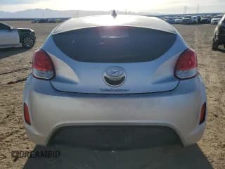 ✅ 2013 Hyundai Veloster w/Black Int • VIN: KMHTC6AD3DU157816 • Lot: 78554164. Wystawiony na Copart z przebiegiem 119 077 mil. Bezpłatny archiwum sprzedaży aukcyjnych z USA i szczegółowy raport historii pojazdu na DreamBid. Zdjęcie 6.