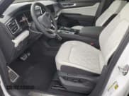 ✅ 2025 Volkswagen Atlas SEL Premium R-Line • VIN: 1V2FE2CAXSC215638 • Lot: 56838725. Listed on Copart with 1,821 mi. Free auction sales archive from the USA and detailed vehicle history report at DreamBid. Image 7.