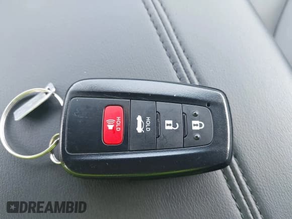 ✅ 2022 Toyota Avalon XLE • VIN: 4T1AZ1FB2NU080633 • Лот: 43201918. Опубликован ранее на IAAI с пробегом 60 166 миль. Бесплатный доступ к архиву аукционных продаж из США и подробный отчёт об истории автомобиля на DreamBid. Изображение 11.