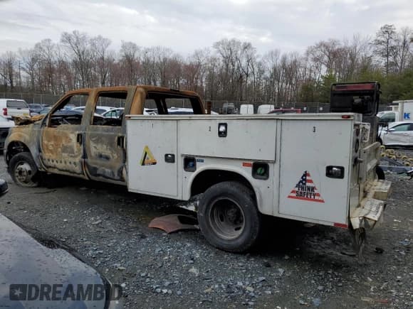 ✅ 2016 Ford F-350 XL • VIN: 1FD8W3HT1GEC88444 • Лот: 48847845. Опубликован ранее на Copart с пробегом Не указан. Бесплатный доступ к архиву аукционных продаж из США и подробный отчёт об истории автомобиля на DreamBid. Изображение 2.