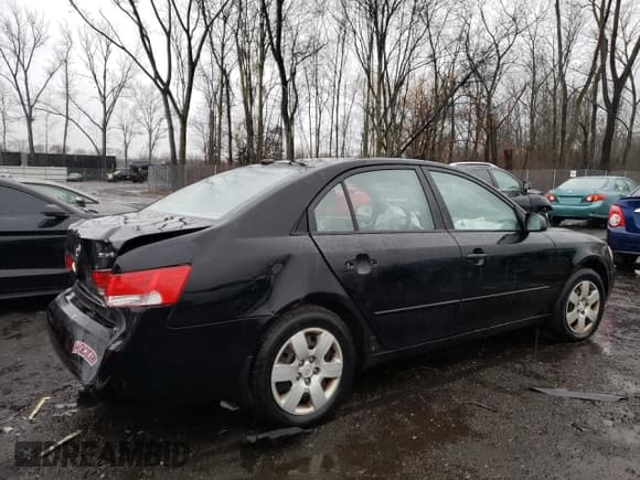 ✅ 2008 Hyundai Sonata GLS • VIN: 5NPET46C18H343890 • Лот: 80944264. Опубликован ранее на Copart с пробегом 204 491 миль. Бесплатный доступ к архиву аукционных продаж из США и подробный отчёт об истории автомобиля на DreamBid. Изображение 3.