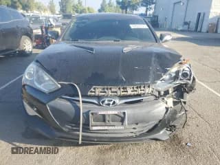✅ 2015 Hyundai Genesis Coupe 3.8L Base • VIN: KMHHU6KJ7FU123873 • Lot: 84604355. Wystawiony na Copart z przebiegiem 66 055 mil. Bezpłatny archiwum sprzedaży aukcyjnych z USA i szczegółowy raport historii pojazdu na DreamBid. Zdjęcie 5.